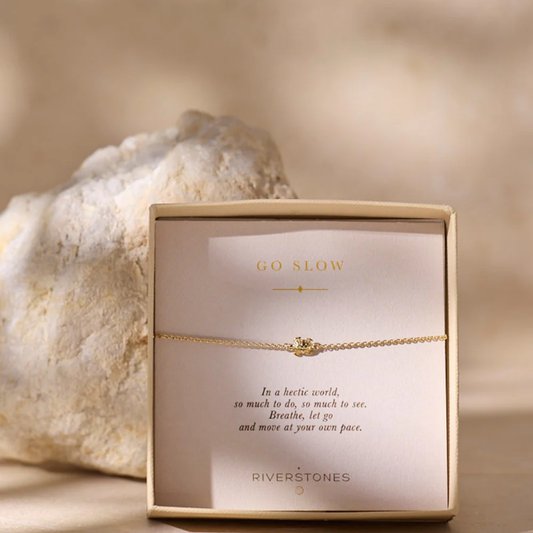 Go Slow Armband Verguld